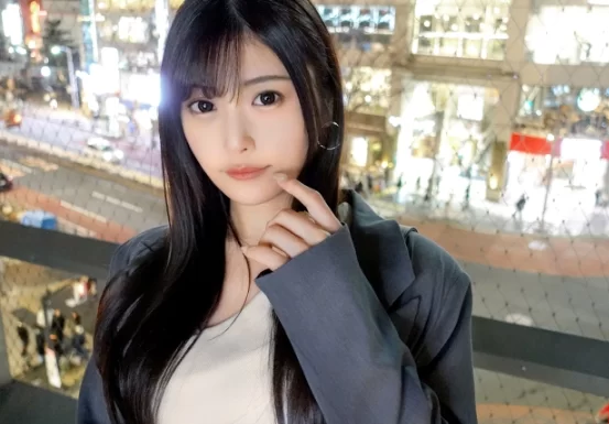 日韩AV 超绝美人体漂亮的黑发长和G杯的胸部【1v+2.8g】