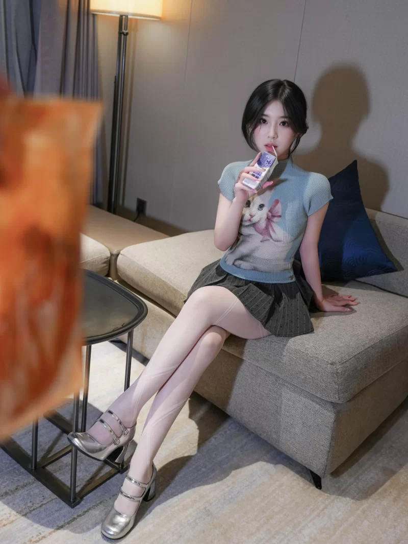 国产模特 [原版无水印首发]秀人网 阿汁/汁汁 最新大尺度 乳钉嫩【91P+1.94G】