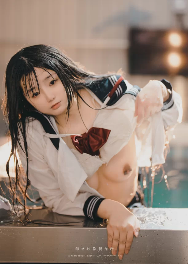 美腿/足控 落落Raku_水泳馆 [58P+1V]【58P+1V+1.1g】