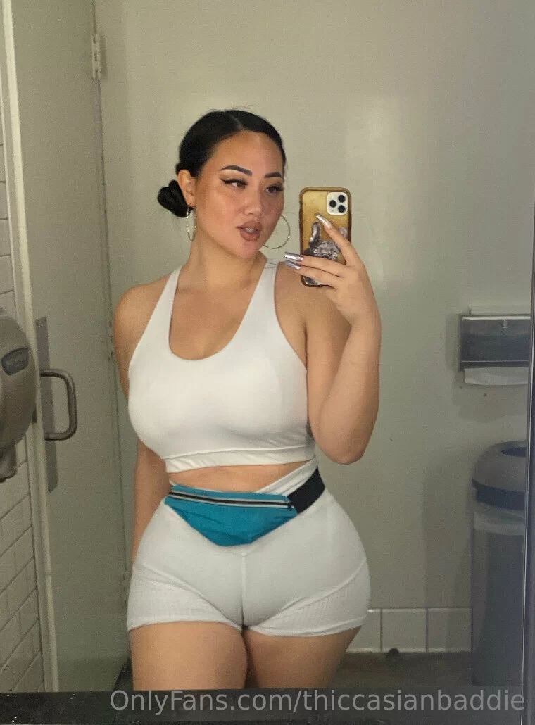 少妇 1币白嫖  OnlyFans——ThiccAsianBaddie【251V653P+52.35G】