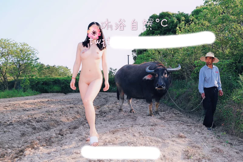 美女御姐 反差婊子露出癖爱好者推特沐浴自然多个老伯裸体合影 269p【2+1227MB】