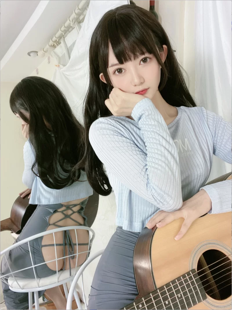 国产coser 51酱 – 全套17期&随包视频10.23更新【688P/32V+4.4G】