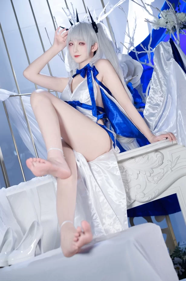 国产coser 封疆疆v - 碧蓝航线 可畏礼服 32P-934M【32P+934M】
