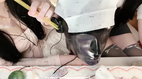 ASMR ASMR_啵啵梨_R_E_STUDIO_⚡️双人不规则吸管触发_孔雀鱼【1v+110m】