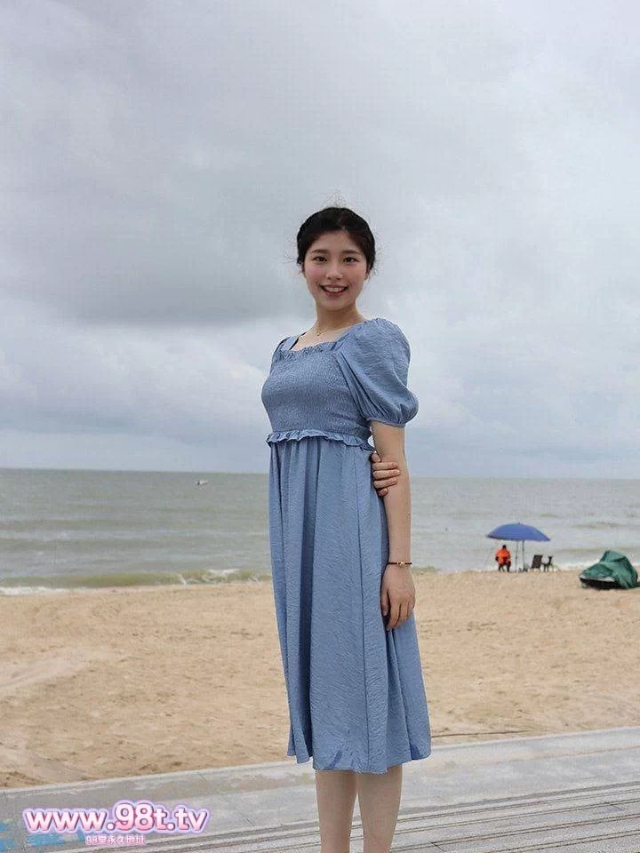 自拍 反差圣体 ️推特反差婊[秦嘉倪]肥臀一线天啪啪视图集【24V＋110P+650MB】