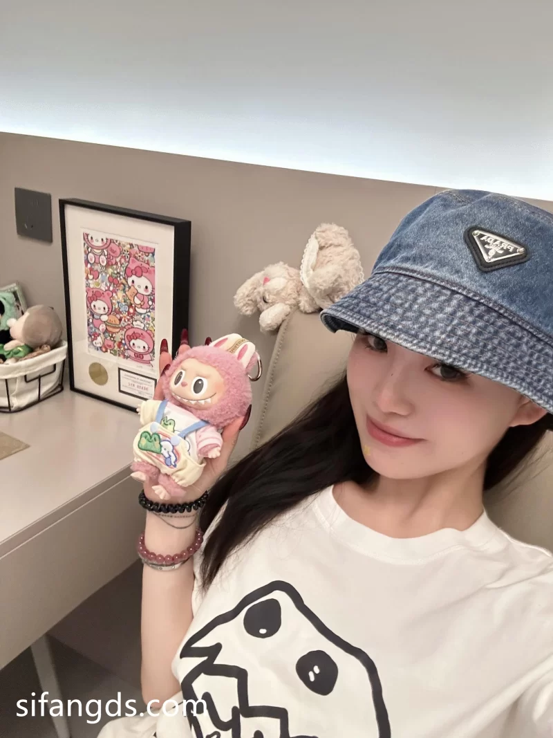 自拍 9月，[原档泄密]，黑龙江的一个良家少妇，D罩杯美乳，【1v+508m】