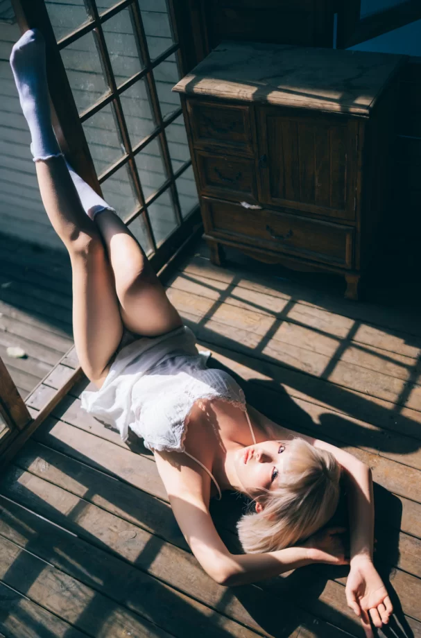 腿控足控 蠢沫沫_10月自拍4 [46P]【46P+1.2g】