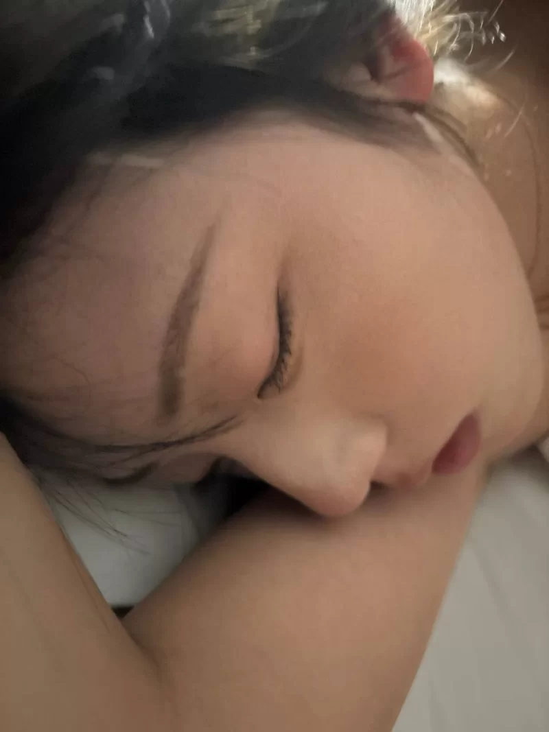 自拍 [男友泄密]，20岁清纯安徽学生妹，外表清纯，典型的乖【1v+823m】
