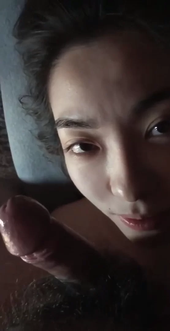 自拍 《云盘泄密》艺术系学妹和金主爸爸之间的秘密 被舍友发【1v+1.31G】