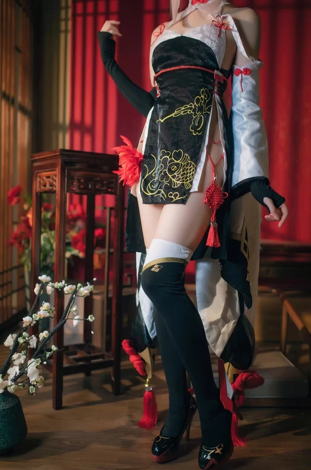国产coser 焖焖碳 - 碧蓝航线 绫波旗袍 25P-375M【25P+375M】