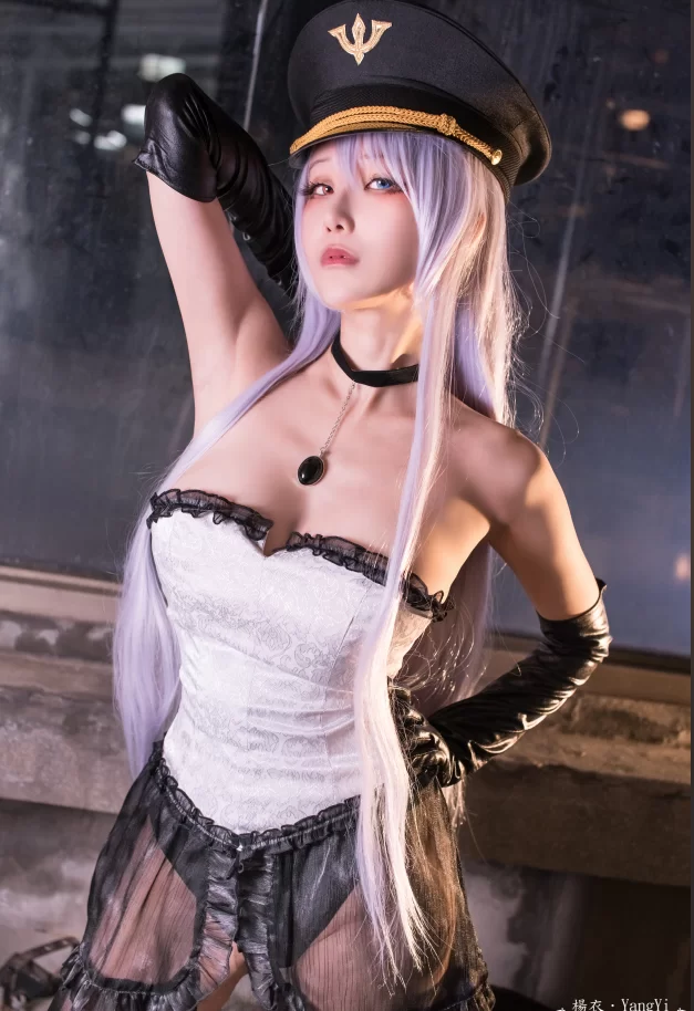 腿控足控 杨衣YangYi_黑山梗菜 [26P]【26P+200m】