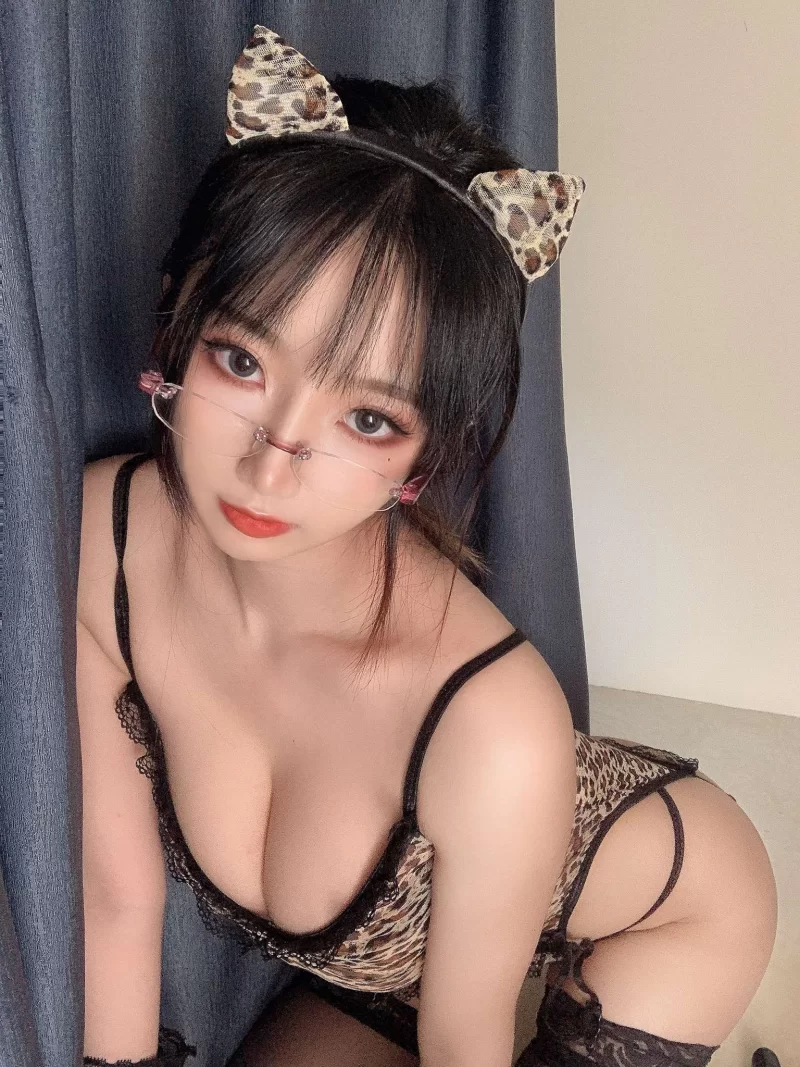 Cosplay 鬼畜瑶在不在w Vol.061 豹纹[50P-3V-461M][百度网盘]【50P3V+461M】