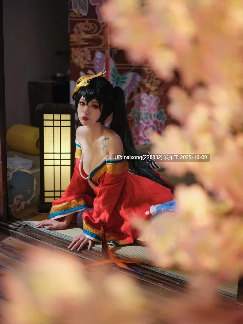 国产coser 一米八的大梨子 - 大凤和服 4K [31P-286M]【1+286m】