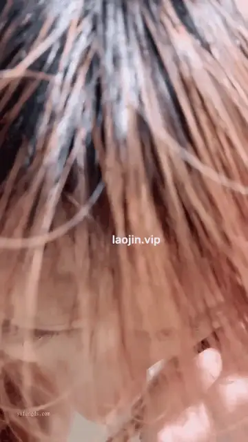 女大学生 20岁学生妹诗诗水好多被男友pua尝试3p首次体验被两个男人【2+2687MB】