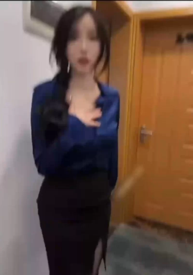 熟女少妇 [新人贴]尾随，厕所剧情，欢迎白嫖【6v+300MB】