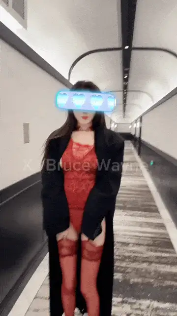 福利姬 丝袜高跟美腿名媛网黄主人的玩具「海绵宝宝」「小海绵」OF大尺度性爱私拍【1+3.3G】