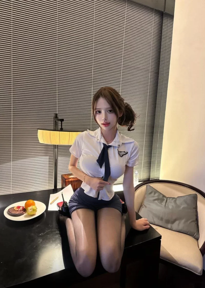 自拍 抖音卖逼女[李恩秀]还拍卖逼vlog【22V34P+360M】