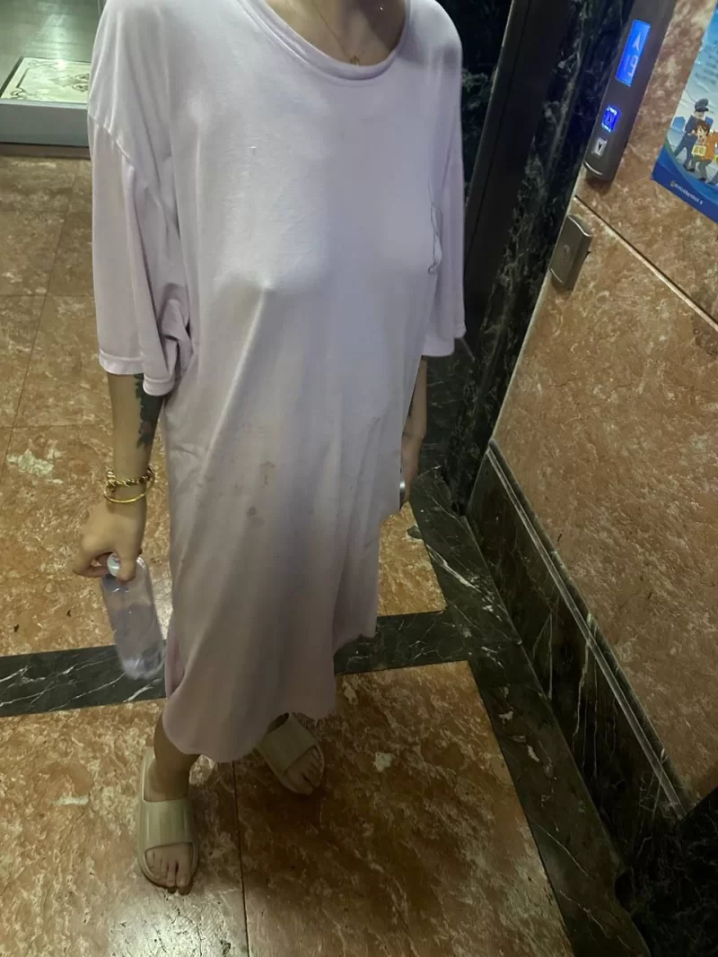 自拍 男友泄密 极品反差婊私下不为人知一面被男友流出【14V＋71P+1.64g】