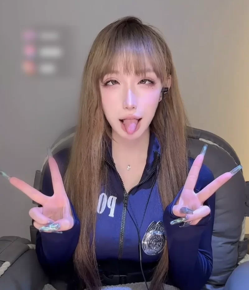 国产主播 反差御姐系列-女主播清纯外表下阿黑颜却这么色[1v/5G/度盘]【1v+5G】