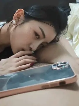 美女御姐 9分超高颜值的青春靓丽校花级别女神-秦x倪自慰 吃鸡 超【2+434MB】