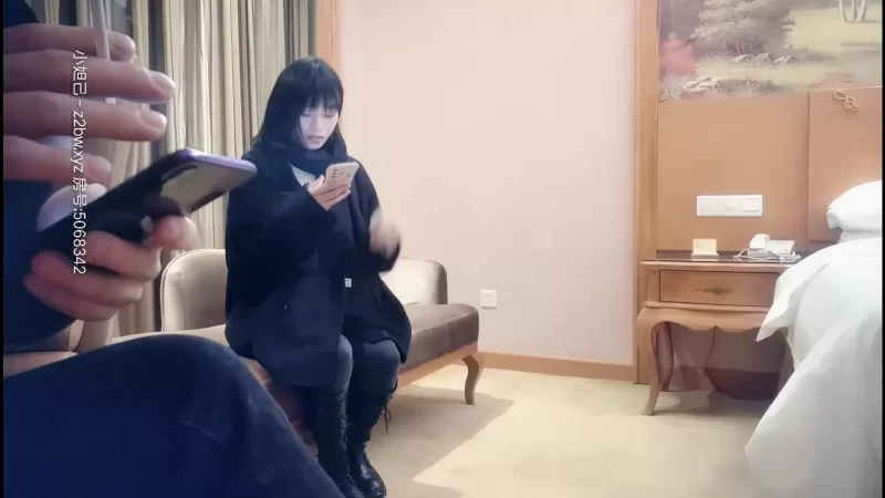 自拍 七天探花精品作之大三艺术学院女神 3500一次 2K修复【2v+2.86G】