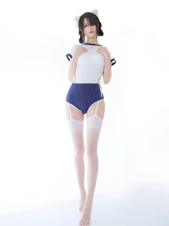 国产coser 五更百鬼 - 舰长 体操服 猫耳【25P+152M】