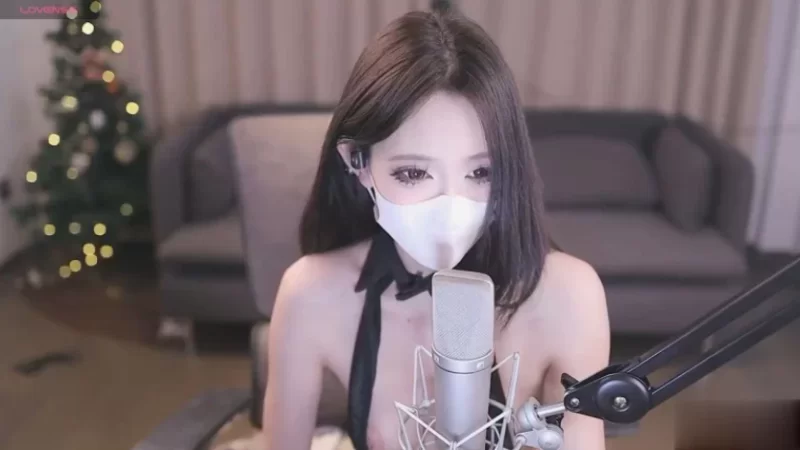 合集 yaya_86 – 高颜值美少女作品大合集 [178G]【1+178G】