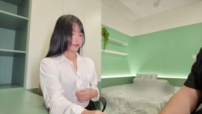 国产 [MP4/ 1005M] P站 Miuzxc 丰臀越南美女老师勾引学生啪啪后人【1V+1G】