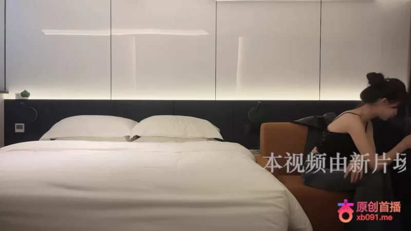 自拍 杏吧洪七9-换了个第一天下海的清纯小妹，下面特别紧【1v+390m】