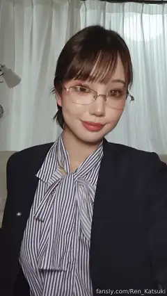 自拍 onlyfans付费订阅视频[香月怜]性欲强悍舔鸡巴技术超一流【1V+1.6G】