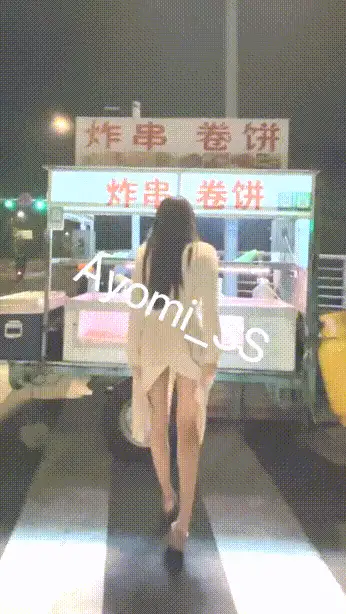 福利姬 模特身材反差女神[Ayomi_SS/lewbbxx]大波浪姐姐叼着内裤被肏 bb里都是白沫沫【1+138m】