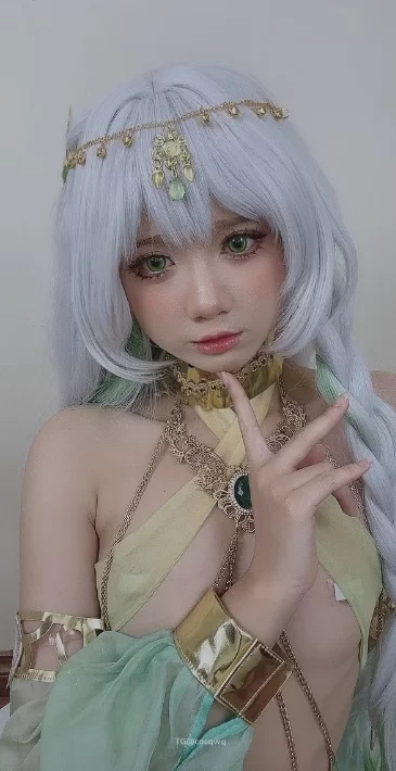 国产coser [COS/视频/步兵]  Poppachan 大慈树王cos【10v+200m】