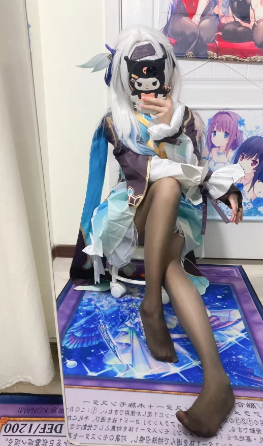 美腿/足控 白栎Shirly_星铁 流萤 [76P+11V]【76P+11V+1.1g】