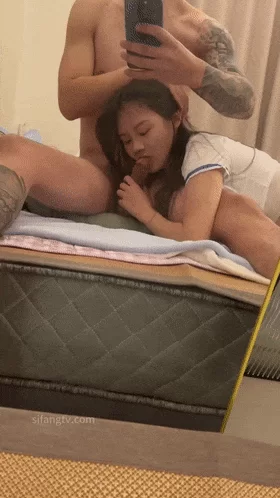 女大学生 [原档泄密]情侣私拍，可御可萝，清纯校花小姐姐，临场感十足，插B【1v+872m】
