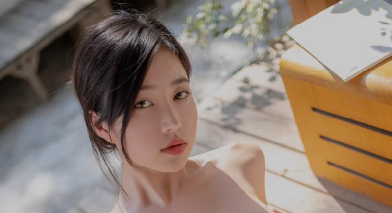 国产coser [COSPLAY/小合集] [年年] 圣墟+夏日物语+琳妮特【161p+1.2g】