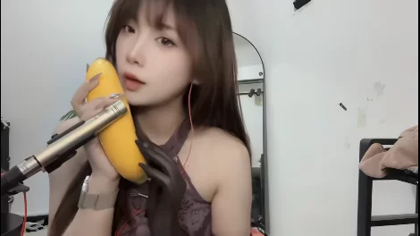 ASMR ASMR  灵儿  R_E_STUDIO  香蕉捏捏【1v+516m】