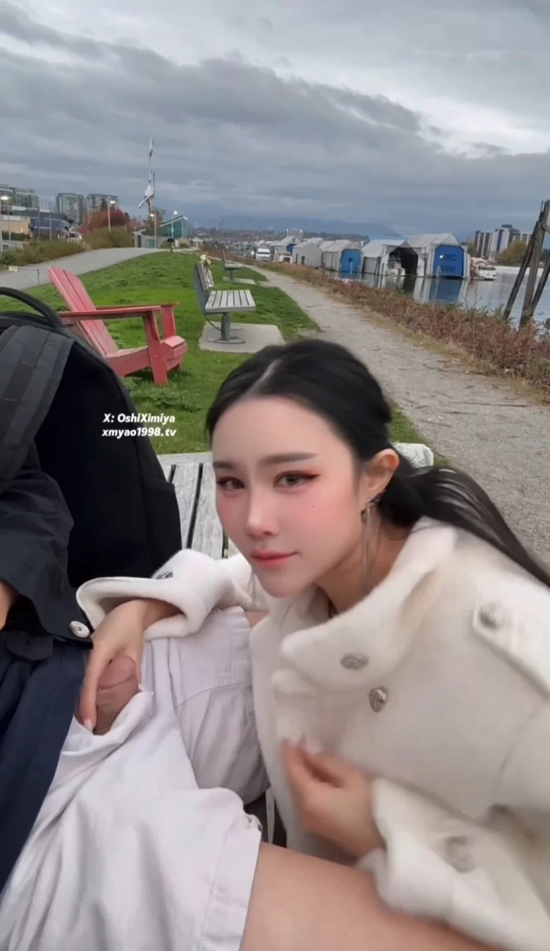 自拍 推特[xmyao1998〗美御姐汐梦瑶无视人群街边大胆做爱这能【4v+1.6G】