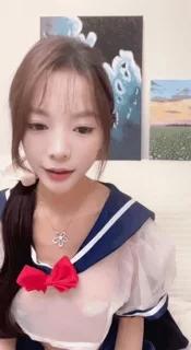 国产主播 小熊宝宝骨感美女【20v+18g】