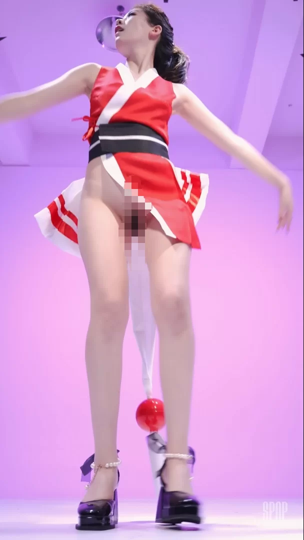 自拍 [￥100]重磅绝版[SPOP]蕾雅1期 双视角裸舞【14V++1.23G】