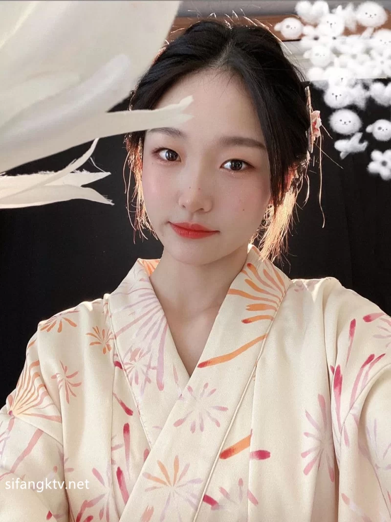 自拍 广州宋绮玉等55位极品美女露脸图影泄密【139V+252P+2g】