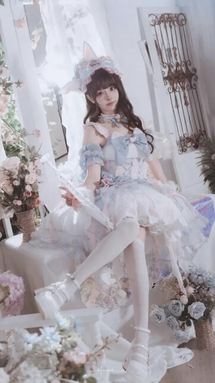 有撸点 小红书美女去衣小视频4秒【100视频+500mb】