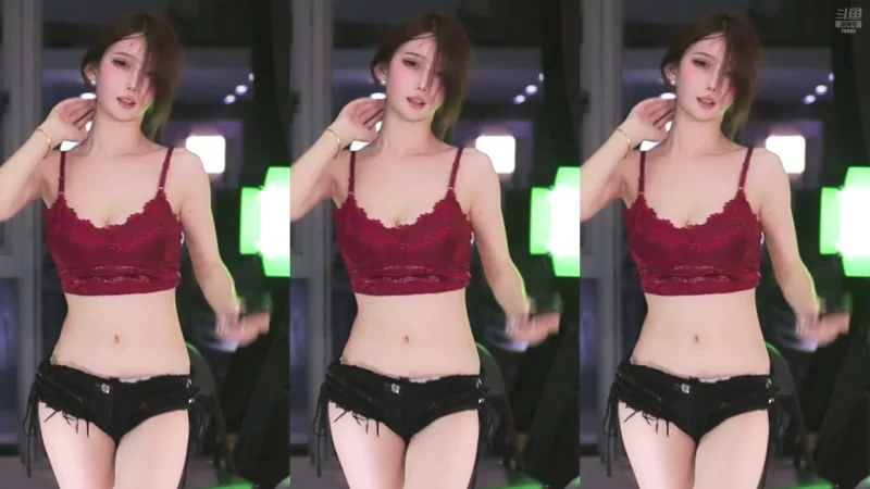 国产主播 [自录]斗鱼美女主播ella亦亦9月热舞小合集【13v+1.8g】