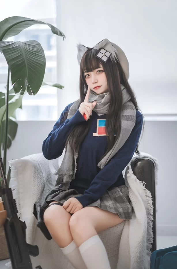 国产coser 二佐Nisa - 少女前线 95式JK 13P-194M【13P+194M】