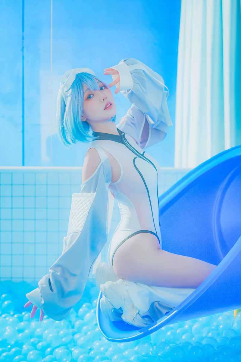 Cosplay ElyEE子 Vol.162 2025年06月订阅合集 [105P11V-290MB][百度网盘]【105P11V+290M】