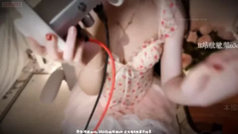 ASMR 啵啵梨 视觉舔耳朵【1v+386m】