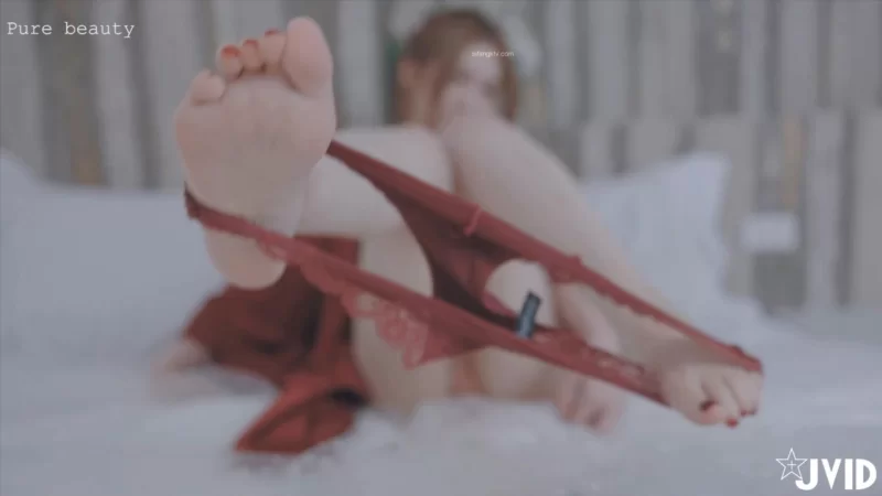福利姬 黑丝美腿美女展示美好酮体！【1+744M】