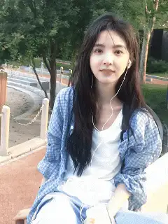 明星换脸 AI图生视频插入章若楠，（附教程-不用电脑小白也能做明星【23V+63.53MB】