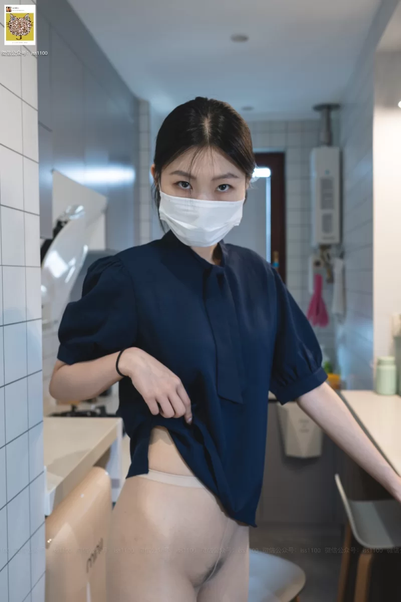 自拍 （稀缺）iss系列美晗透视激凸合集 国产模特 足控【1000p+12v+8.5g】