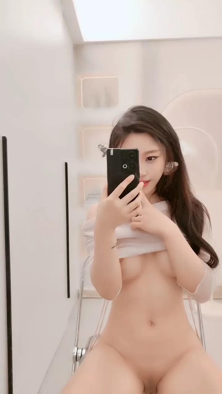 美女御姐 肤白貌美白丝美腿极品女人精彩大秀无毛白虎逼跟狼友撩【2+1357MB】