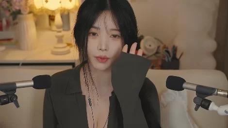 ASMR ASMR Yoonying  R_E_STUDIO  私密悄悄话【1v+1g】